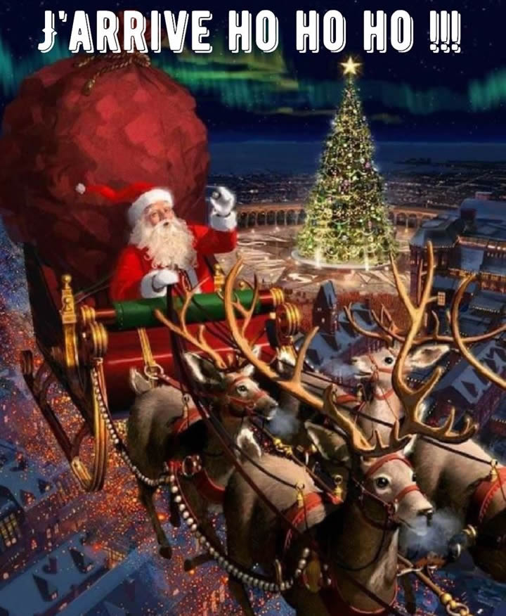 Image joyeuse avec le père Noël sur son traîneau de rennes qui vient distribuer les cadeaux de Noël