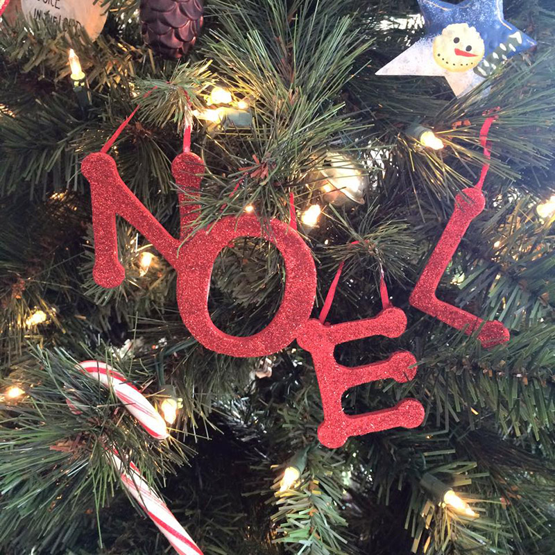 Image avec arbre de Noël avec texte de voeux de joyeux Noël